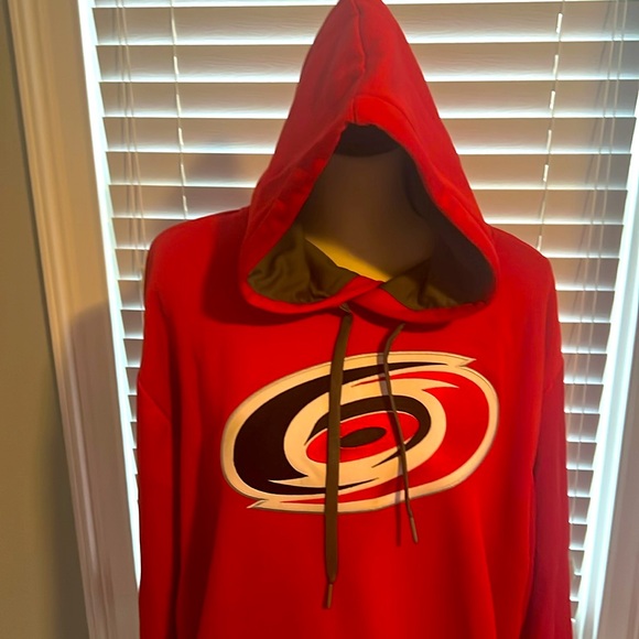 Adidas NHL Carolina Hurricanes red hoodie sweatshirt, unisex sz 2XL - Picture 4 of 9